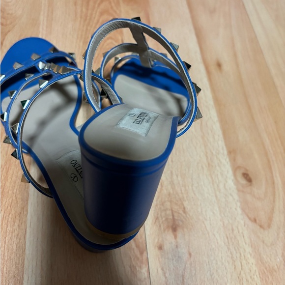 Valentino sandals. - Picture 9 of 16